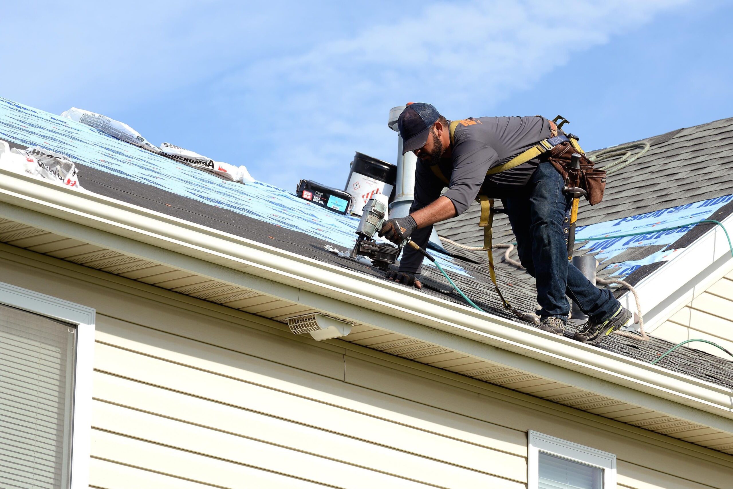 Siding installation and repair service